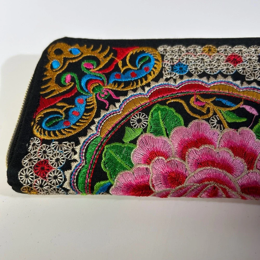 Floral Embroidered Wallet Black Zip‎ Around Organizer Women's Flower Boho Peony